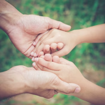 close-up-father-holding-his-daughter-hand-so-sweet-family-ti_1150-847